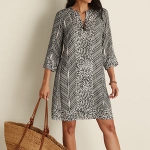 Gorgeous and hard to find Soft Surroundings Black and White Patterned Dress-M